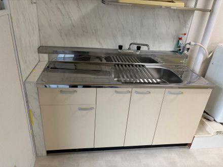 コスモポリス内観